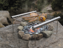 Laden Sie das Bild in den Galerie-Viewer, Mini Grill /Taschengrill Grilliput Outdoorgrill Edelstahl Campinggrill zerlegbar