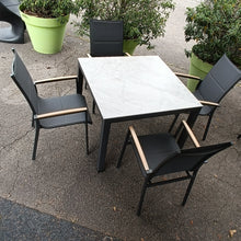 Laden Sie das Bild in den Galerie-Viewer, AKTIONSTISCHGRUPPE Briga / Foxx 4tlg.