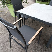 Laden Sie das Bild in den Galerie-Viewer, AKTIONSTISCHGRUPPE Briga / Foxx 4tlg.