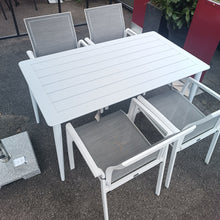 Laden Sie das Bild in den Galerie-Viewer, AKTIONSTISCHGRUPPE Kari/Nimes 4tlg.