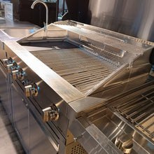 Laden Sie das Bild in den Galerie-Viewer, GRANDHALL Gasgrill Elite Grill Zeile 4 Brenner + Sizzle+Buckburner -Grill 10+11-