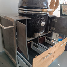 Laden Sie das Bild in den Galerie-Viewer, NIEHOFF Outdoormodul Pro Maste inkl. Monolith classic Pro -Grill 64-