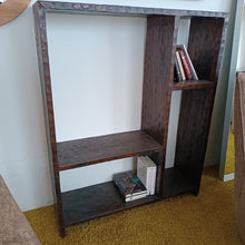 Laden Sie das Bild in den Galerie-Viewer, Regal / Konsole*
