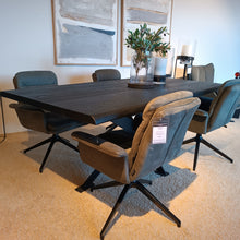 Laden Sie das Bild in den Galerie-Viewer, Baumkantentisch Black*