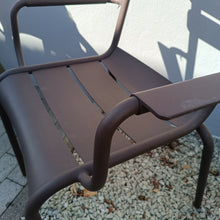 Laden Sie das Bild in den Galerie-Viewer, EINZELSTUHL FERMOB Bridge Luxembourg STUHL3