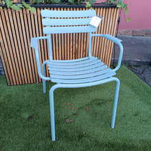 Laden Sie das Bild in den Galerie-Viewer, AKTIONSTISCHGRUPPE HOUE Alua/Pico 3tlg.