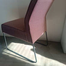 Laden Sie das Bild in den Galerie-Viewer, Kufenstuhl / Polsterstuhl Seattle EINZELSTUHL