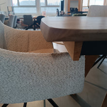 Laden Sie das Bild in den Galerie-Viewer, Ausziehtisch Karl"