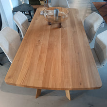 Laden Sie das Bild in den Galerie-Viewer, Ausziehtisch Karl"