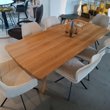 Laden Sie das Bild in den Galerie-Viewer, Ausziehtisch Karl"