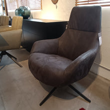 Laden Sie das Bild in den Galerie-Viewer, XLVancouver Sessel"