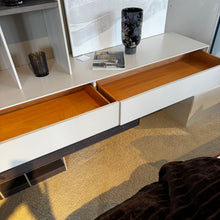 Laden Sie das Bild in den Galerie-Viewer, Design Wohnwand Puro"