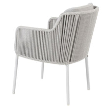 Laden Sie das Bild in den Galerie-Viewer, 4 Seasons Bernini Gartenstuhl Frozen mit 2 Kissen - EH