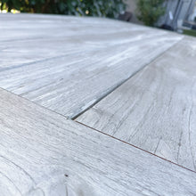 Laden Sie das Bild in den Galerie-Viewer, Bartisch Outdoor*