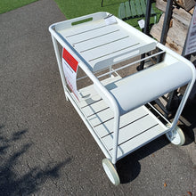 Laden Sie das Bild in den Galerie-Viewer, BRAFAB OUTDOOR Barwagen*