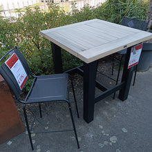 Laden Sie das Bild in den Galerie-Viewer, 2er-Set BARSTUHL JOE