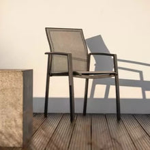Laden Sie das Bild in den Galerie-Viewer, STERN Karin Stapelsessel