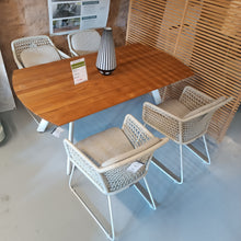 Laden Sie das Bild in den Galerie-Viewer, NIEHOFF TISCHGRUPPE NOLA / LIDO 5tlg."