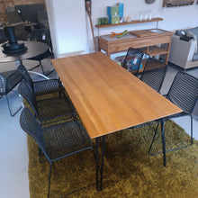 Laden Sie das Bild in den Galerie-Viewer, WEISHÄUPL Tischgruppe Slope 7tlg."