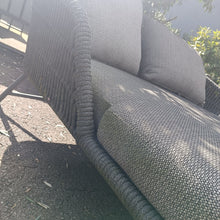 Laden Sie das Bild in den Galerie-Viewer, 4 Seasons DayBed Marbella"