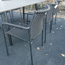 Laden Sie das Bild in den Galerie-Viewer, Tischgruppe EERO Gartenstuhl 7tlg."