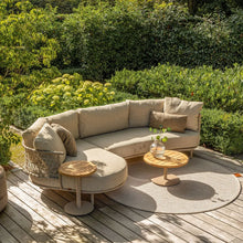 Laden Sie das Bild in den Galerie-Viewer, 4 Seasons Chaise-Lounge Sardinia