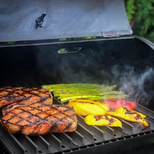 Laden Sie das Bild in den Galerie-Viewer, GrillGrate Grillrost Set