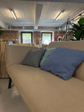 Laden Sie das Bild in den Galerie-Viewer, Lounge Element Luna