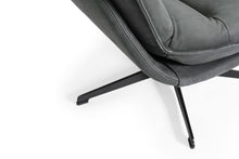 Laden Sie das Bild in den Galerie-Viewer, Drehsessel Jules*