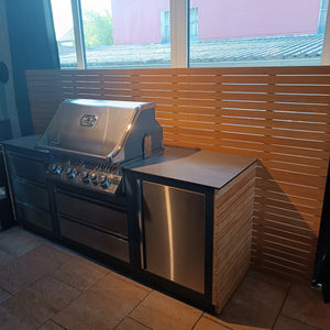 Grill 52 NAPOLEON Prestige Pro 500 Build Inn + Oasis Outdoor Module Gegen Mehrpreis Teak Verkleidung + Rückwand