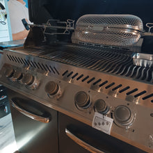 Laden Sie das Bild in den Galerie-Viewer, Grill 48 NAPOLEON - Prestige 665 Grau

