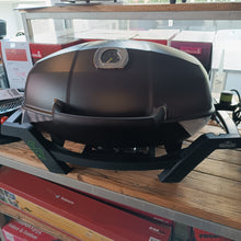 Laden Sie das Bild in den Galerie-Viewer, Grill 53 NAPOLEON - EQ ElektroGrill Model
