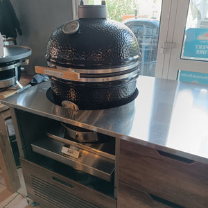 VERKAUFT! Grill 41+42 Monolith Classic BBQ Guru Edition +  KAMADOSPACE Grillküche