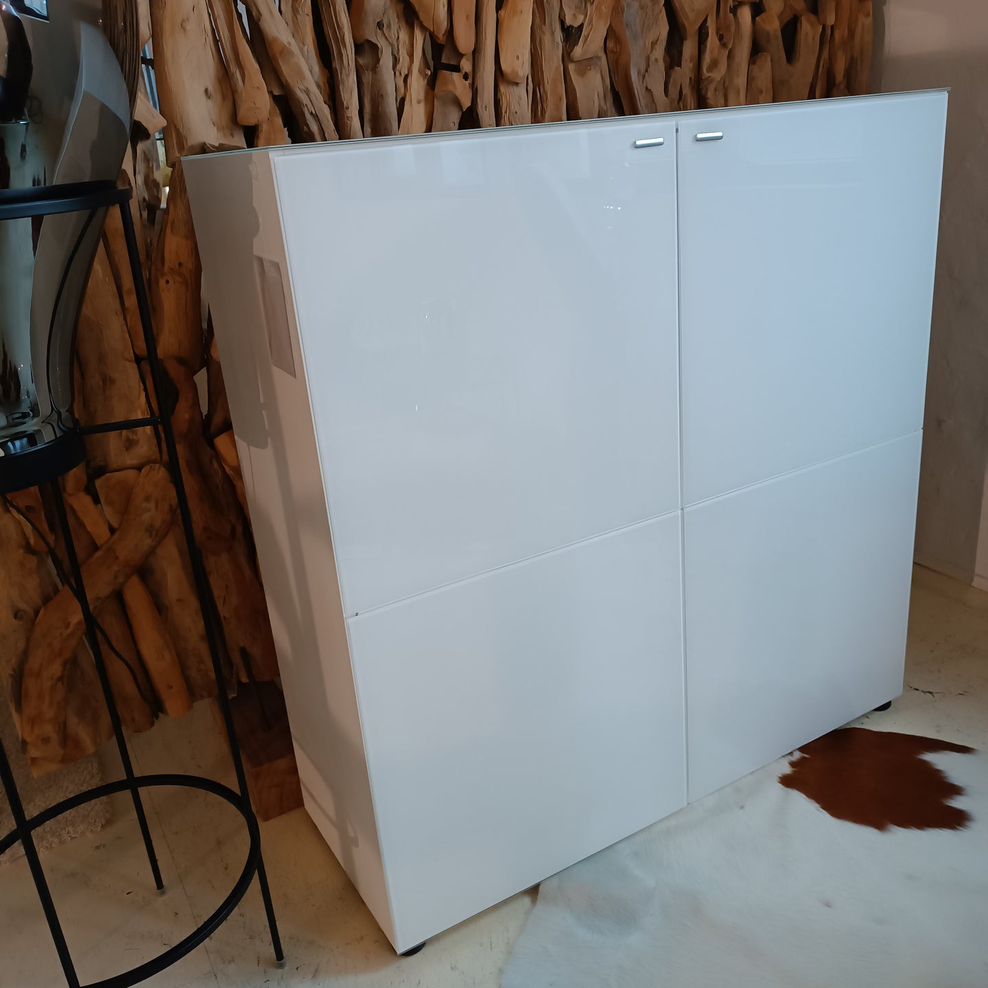 Highboard