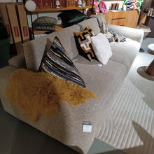 Laden Sie das Bild in den Galerie-Viewer, BigSofa Parme*
