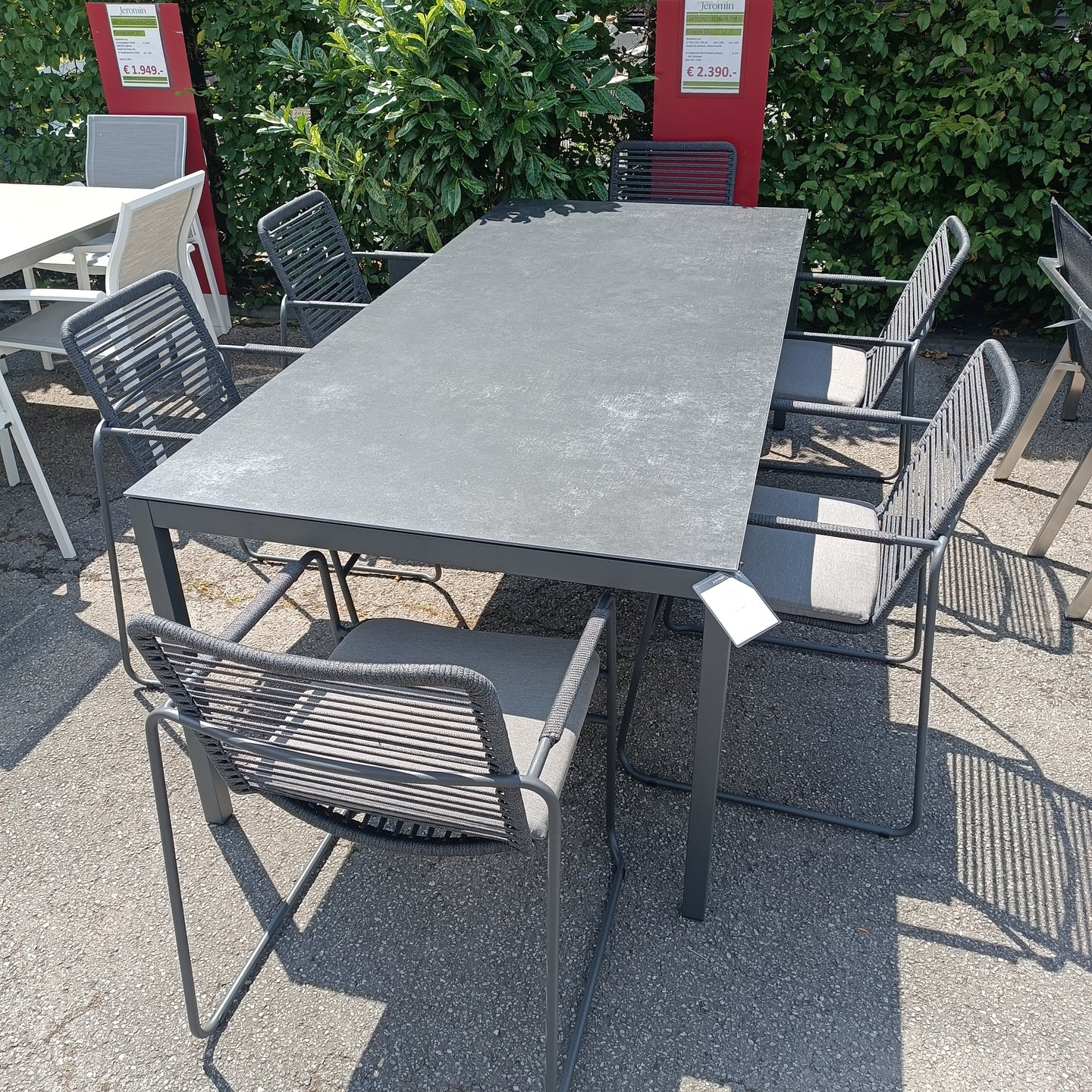 AKTIONSTISCHGRUPPE Elba