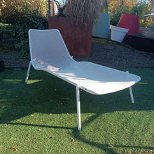 Laden Sie das Bild in den Galerie-Viewer, Emu Sonnenliege Round
