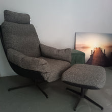 Laden Sie das Bild in den Galerie-Viewer, Softbird Sessel"
