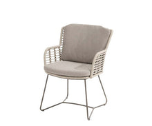 Laden Sie das Bild in den Galerie-Viewer, 4 Seasons Dining Chair Serie Fabrice
