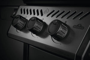 NAPOLEON Gasgrill Freestyle 425 SIB -OVP 10 -