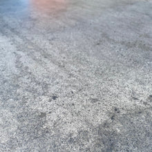 Laden Sie das Bild in den Galerie-Viewer, Solpuri Soft Outdoortisch
