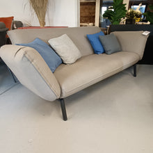 Laden Sie das Bild in den Galerie-Viewer, Fischer Möbel Luna Lounge Element"

