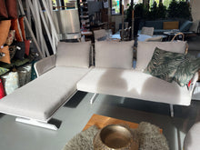 Laden Sie das Bild in den Galerie-Viewer, OUTDOOR LOUNGE 5 - Eckkombination Play+Couchtisch
