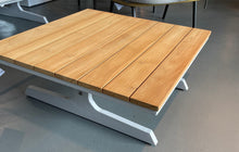 Laden Sie das Bild in den Galerie-Viewer, OUTDOOR LOUNGE 5 - Eckkombination Play+Couchtisch
