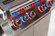 Laden Sie das Bild in den Galerie-Viewer, NAPOLEON Gasgrill Prestige PRO™ 500 RSIB - OVP 4 -
