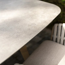 Laden Sie das Bild in den Galerie-Viewer, 4 Seasons Manolo Dining-Table 180x95 cm
