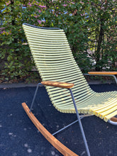 Laden Sie das Bild in den Galerie-Viewer, Houe Roomy-Lounge Chair
