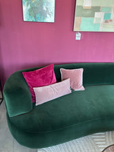 Laden Sie das Bild in den Galerie-Viewer, Sofa Kombination Moon von Papadatos
