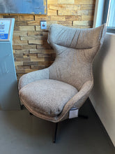 Laden Sie das Bild in den Galerie-Viewer, Drehsessel XLONT
