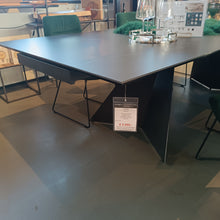 Laden Sie das Bild in den Galerie-Viewer, Ausziehbaren Esstisch Shing"
